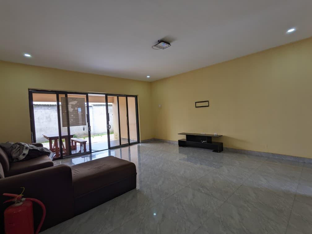 2_Units_Semi-Detached_Flats_for_Sale-gallery-2-6